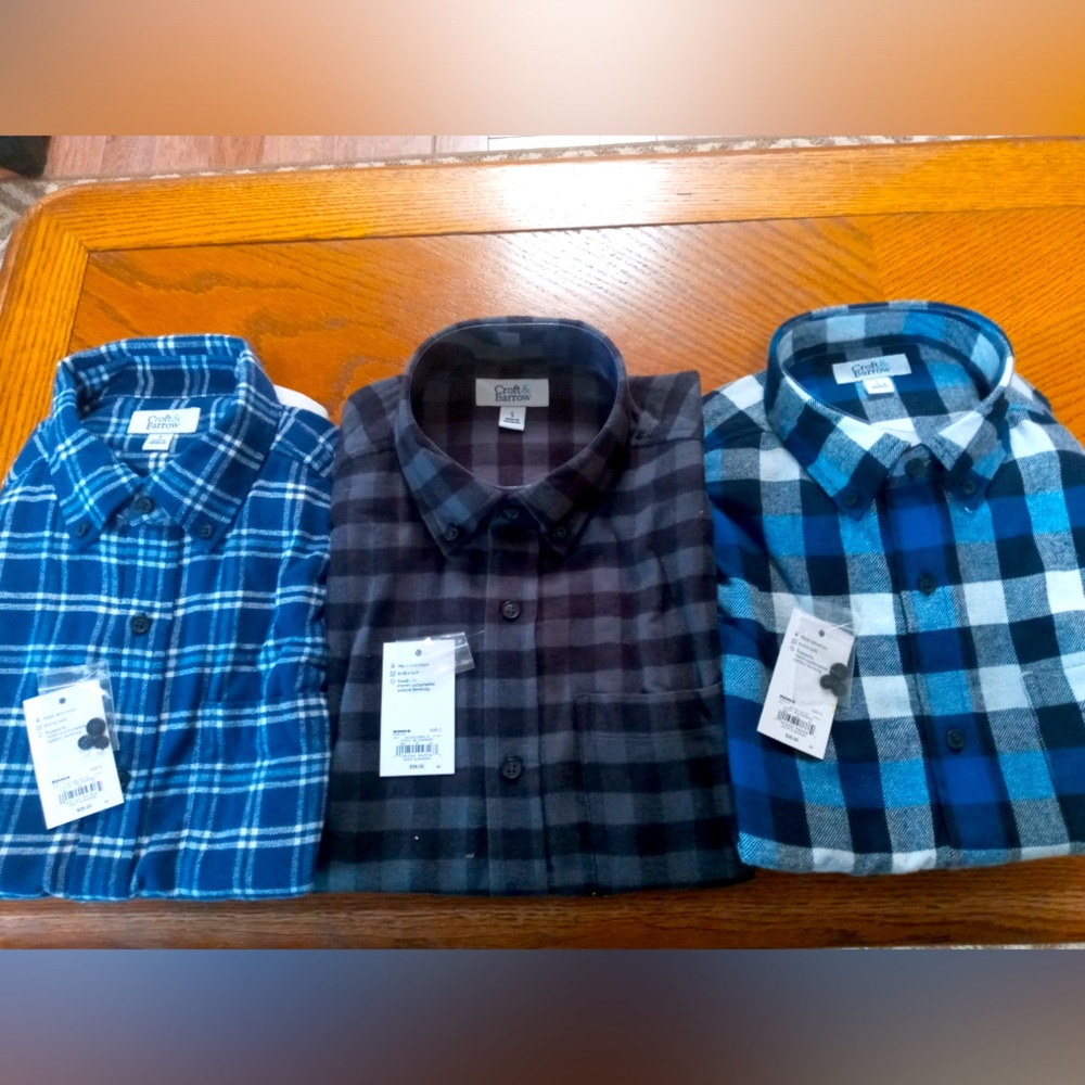 NWT 3 new mens button down shirts